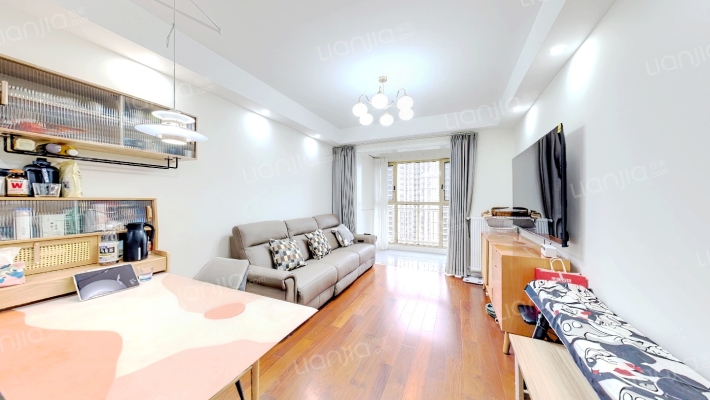 日月光伯爵湾（一期）二手房实景图