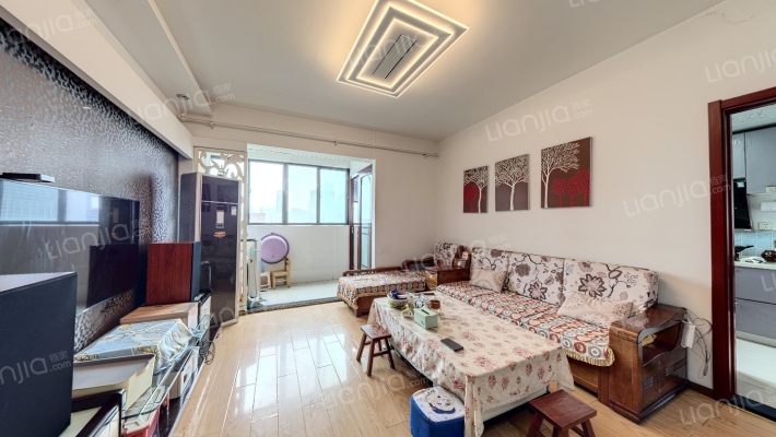 中南新苑西区二手房实景图