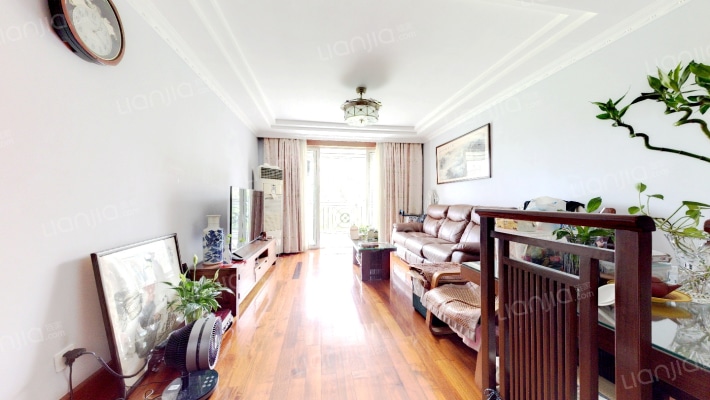 万峰嘉苑二手房实景图