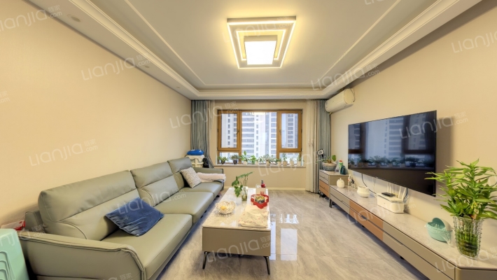 万科·溪望二手房实景图