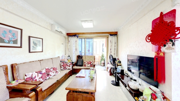 龙辉花园二手房实景图