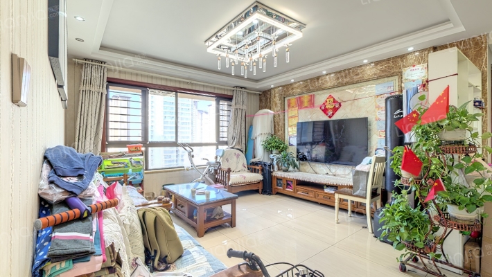 天朗大兴郡蔚蓝春城二手房实景图