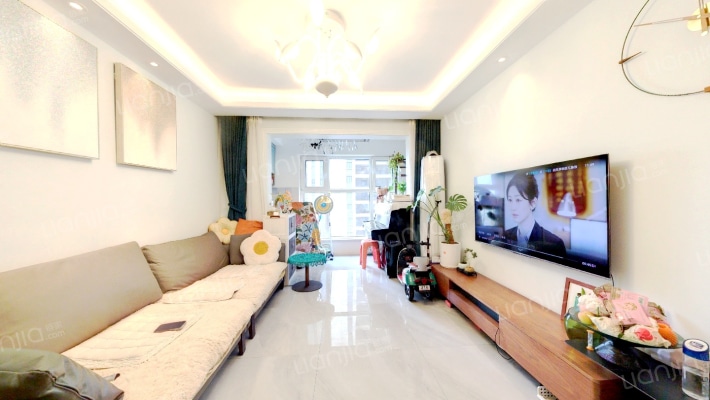 世茂云锦二手房实景图