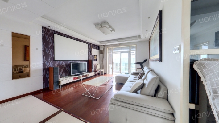 中环湖畔二手房实景图