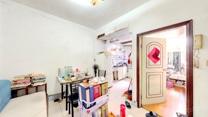 卧湖新苑二手房实景图