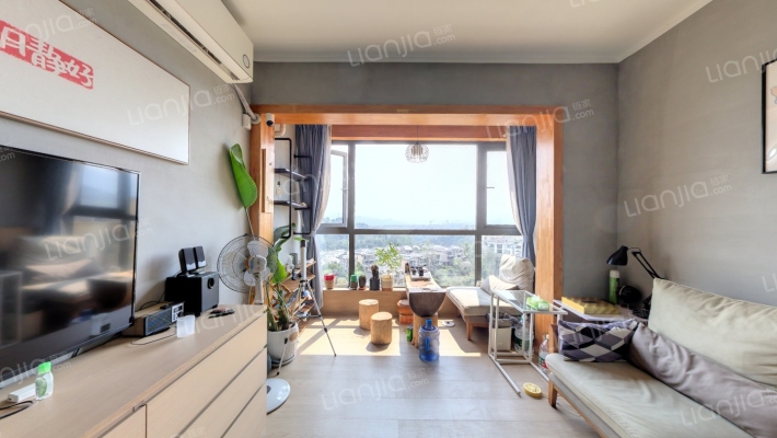 巨豪青春里二手房实景图