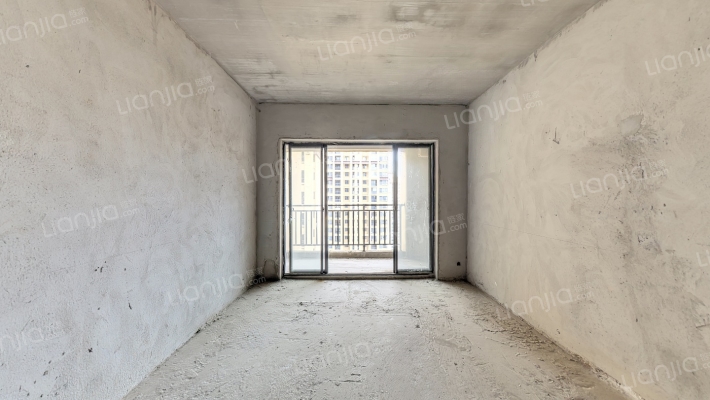 高铁2号二手房实景图