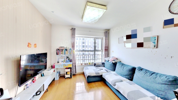 水畔花园二手房实景图