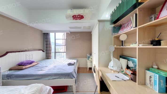 汤城东郡广场二手房实景图