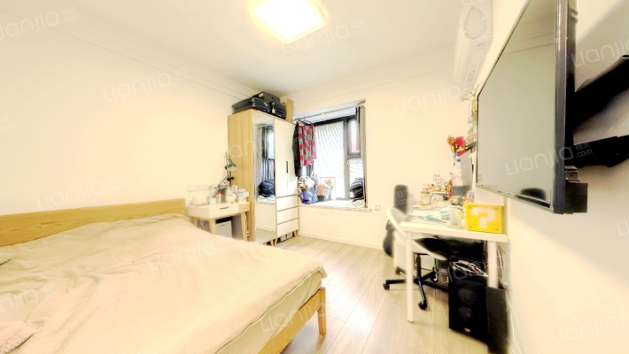 江山汇悦山府二手房实景图