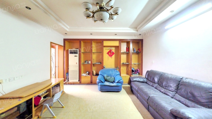 宏鹰花园二手房实景图