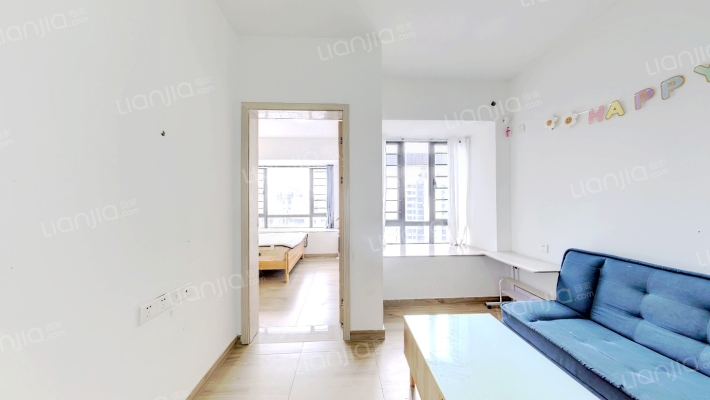 汇银W新港湾二手房实景图