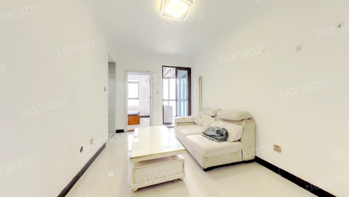 领创天誉华庭二手房实景图