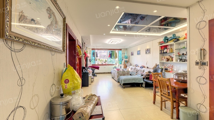 鑫荣花园二手房实景图