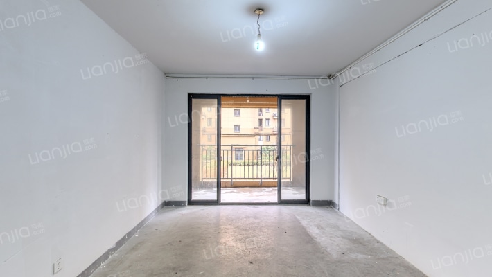 邻里街区吴韵山水二手房实景图