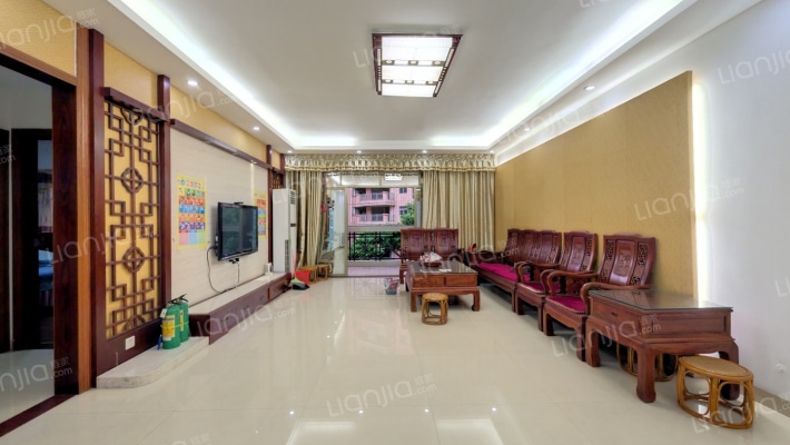 金汇湖景花园二手房实景图