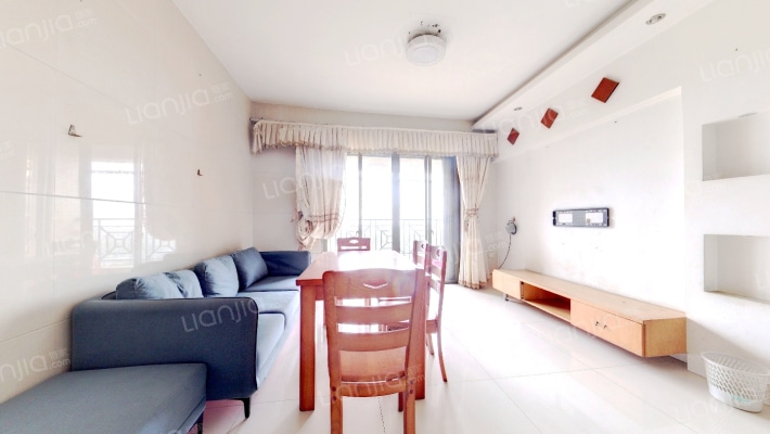 海骏达海云堡二手房实景图