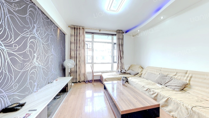 棠湖泊林小镇二手房实景图