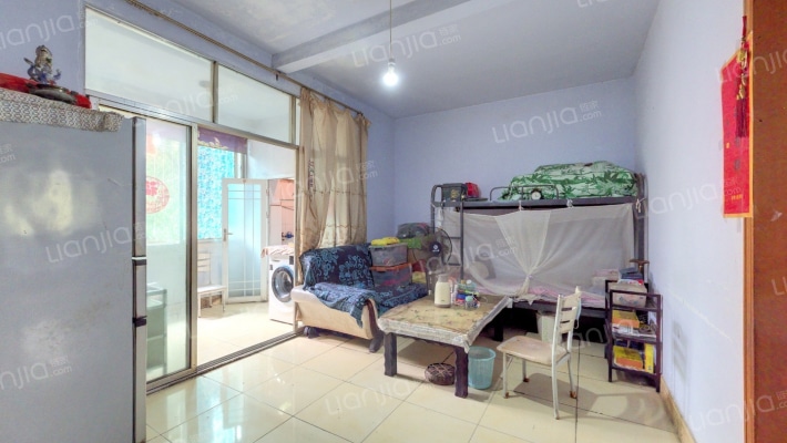 中新路19号二手房实景图