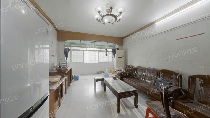 翔峰苑二手房实景图