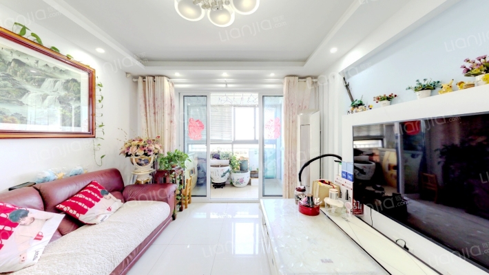 绿地时代名邸二期二手房实景图