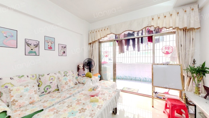 自来水总公司宿舍二手房实景图