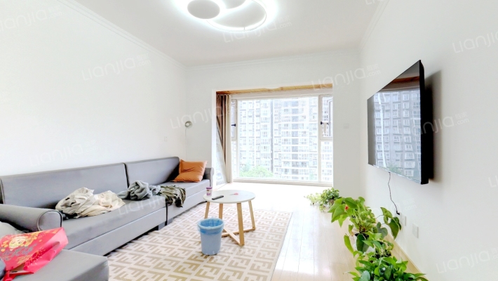 蓝光圣菲TOWN城二手房实景图