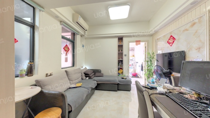 华宇新天大厦二手房实景图