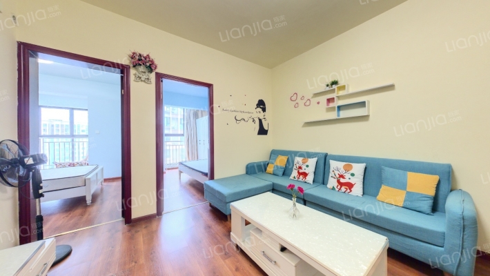 蓝润棠湖春天二手房实景图