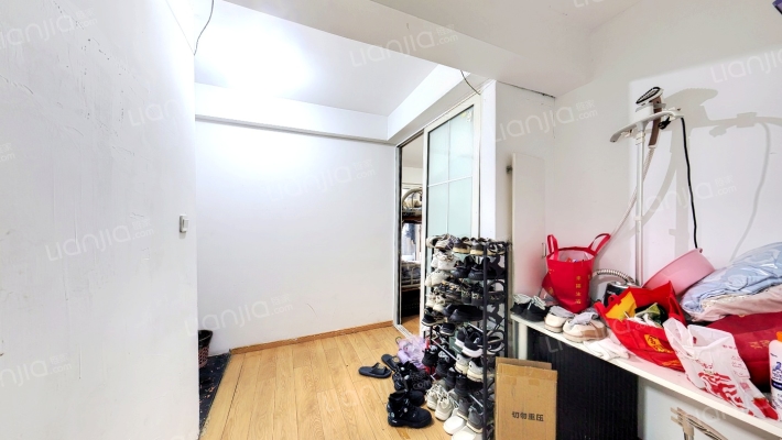 精金花园北区二手房实景图