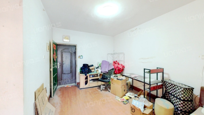 济微路111号试验机厂宿舍二手房实景图