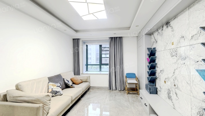 九龙家苑四期二手房实景图