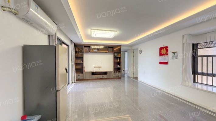 万科·金色城品二手房实景图