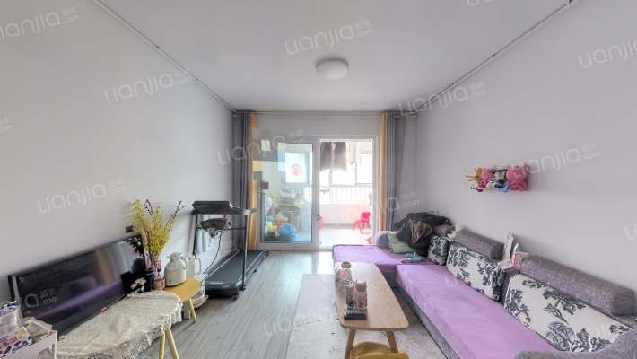 万科红郡二手房实景图