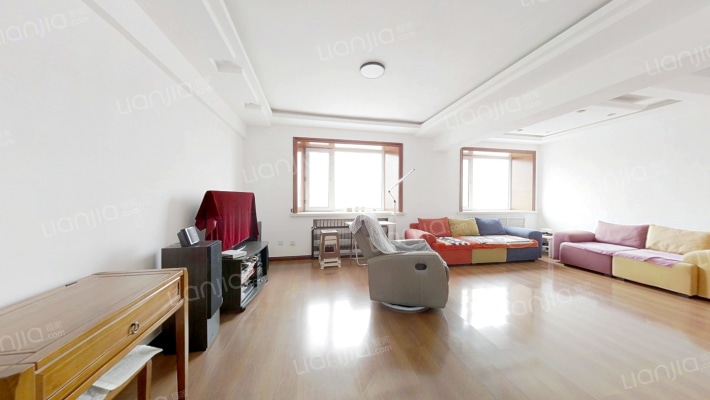 革新街二手房实景图