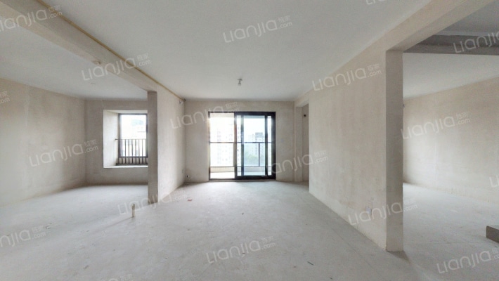 凯旋府二手房实景图