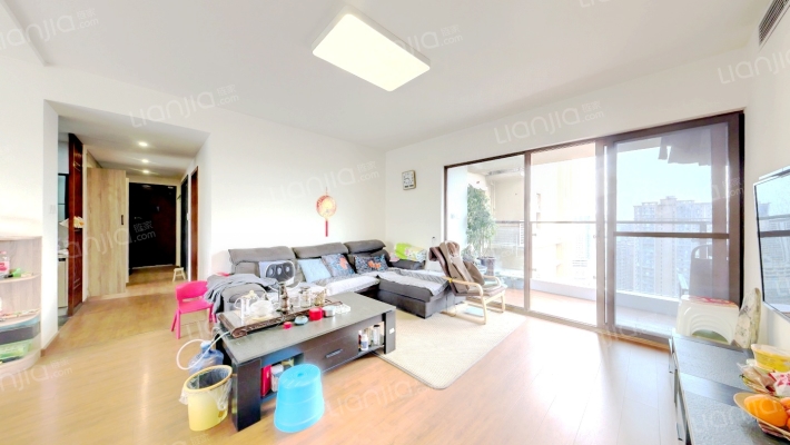 万达华府C区二手房实景图