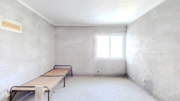 中基都市春天二手房实景图