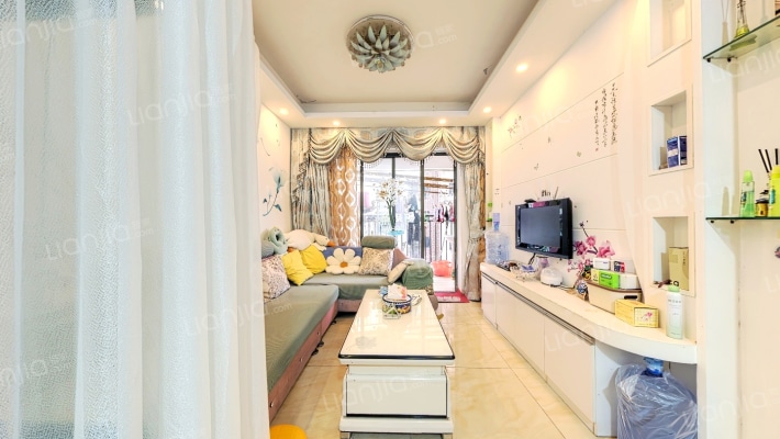 金玉豪庭二手房实景图