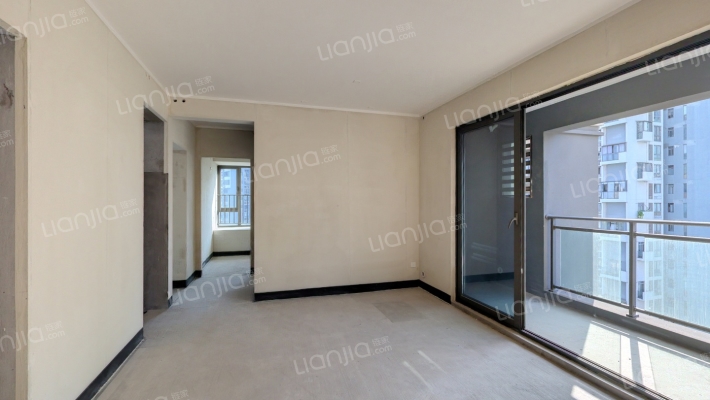 海成轨道0309二手房实景图