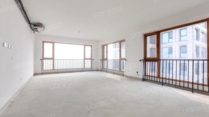 西山御园二手房实景图