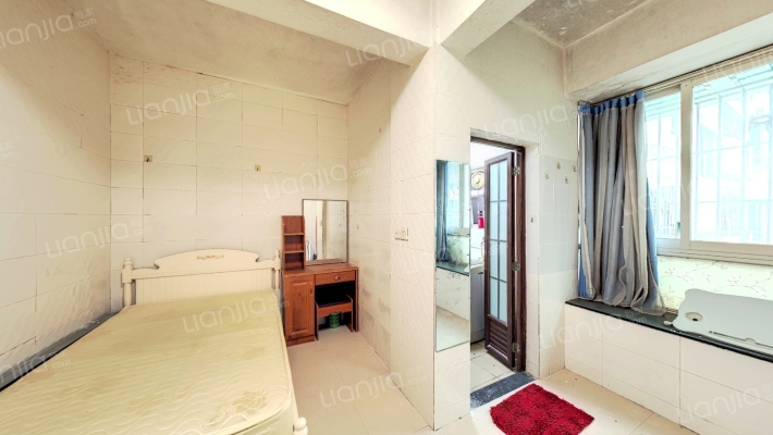 大良逸翠庭二手房实景图