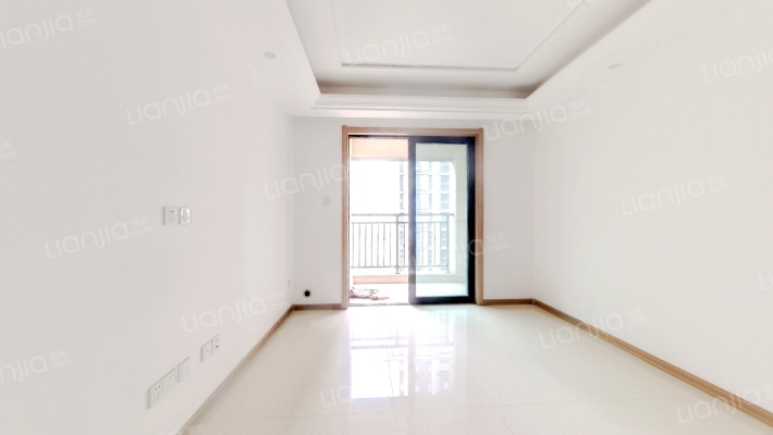 绿地花语城水泽苑二手房实景图