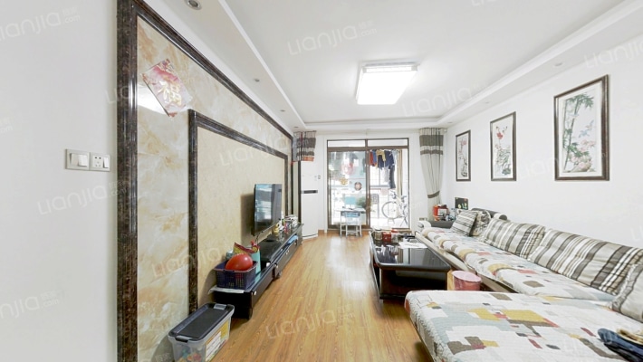 人信千年美丽二手房实景图