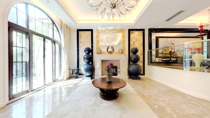 龙湖滟澜山(别墅)二手房实景图