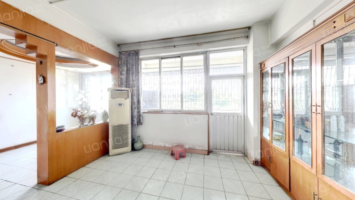 人民四路二手房实景图