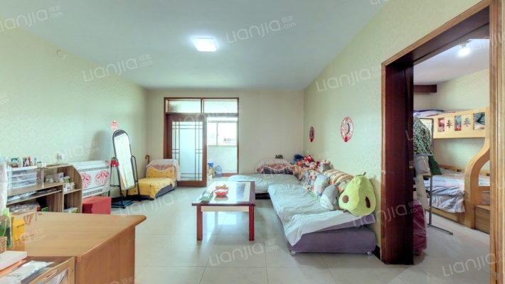 粮油运输贸易公司家属院二手房实景图