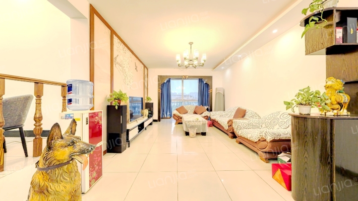 海滨苑二手房实景图