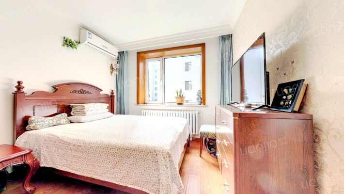 兴和街（三八广场）二手房实景图