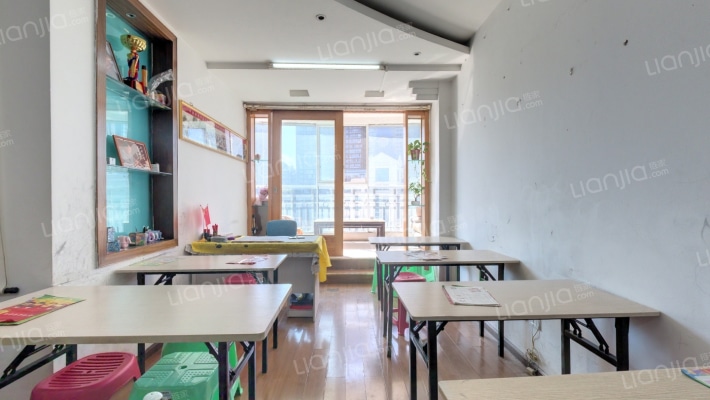 中华商住楼二手房实景图